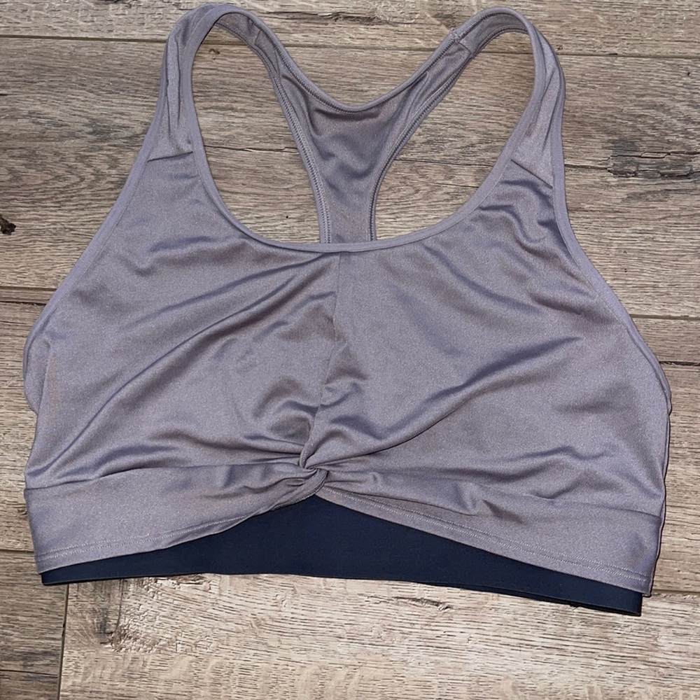 Champion Plus size workout bra 6/$16